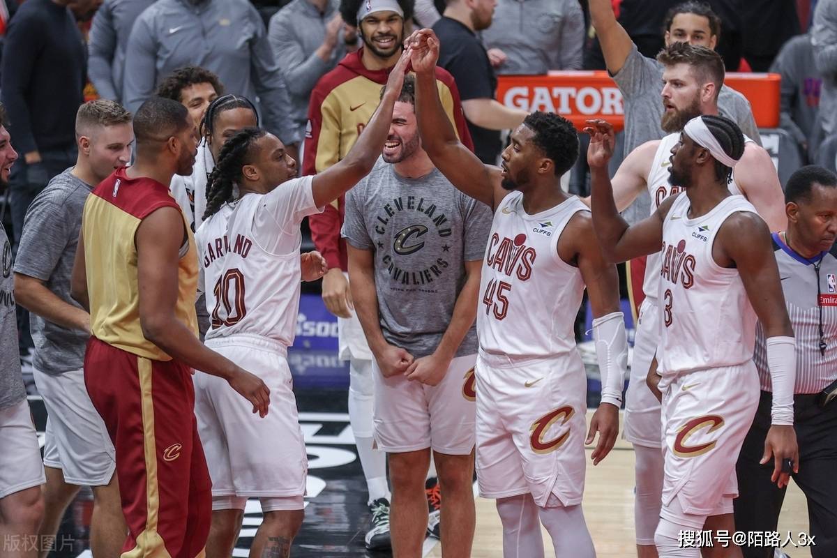 NBA传奇球星助阵全明星对决，精彩纷呈的简单介绍
